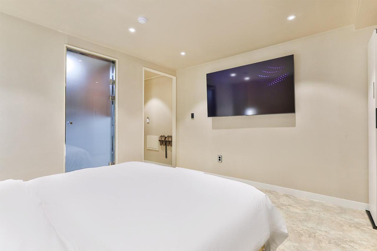 Gridt Hotel & Home Γκιονγκγού Εξωτερικό φωτογραφία
